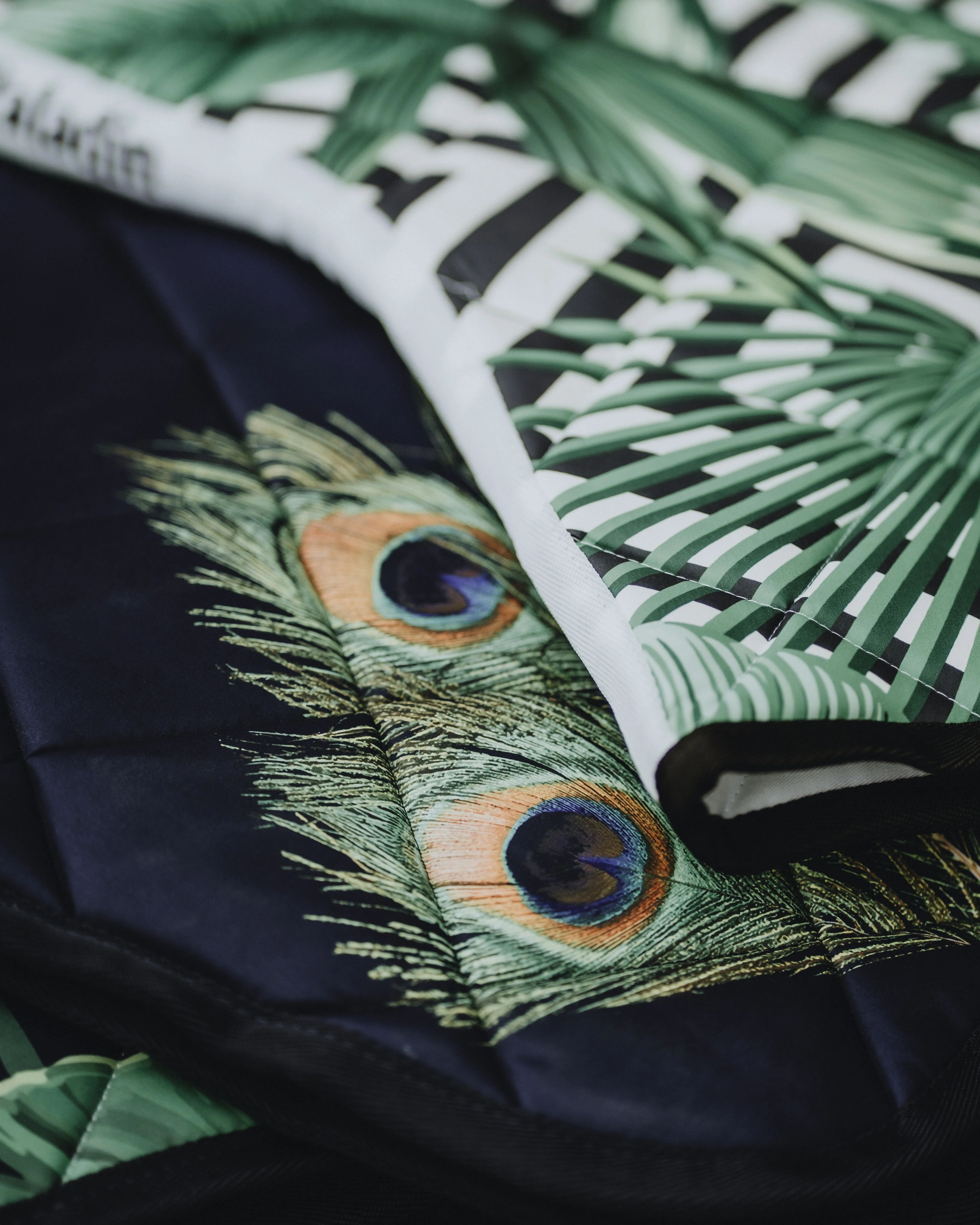 Paladin Equestrian: Peacock Feather Set - Image 7